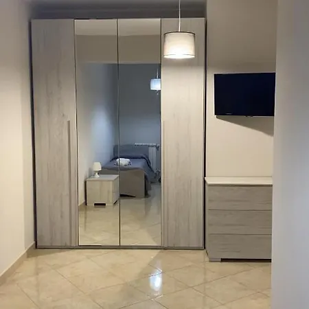 Ziggurathome Apartment